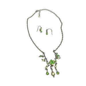 Green and silver necklace and earrings set